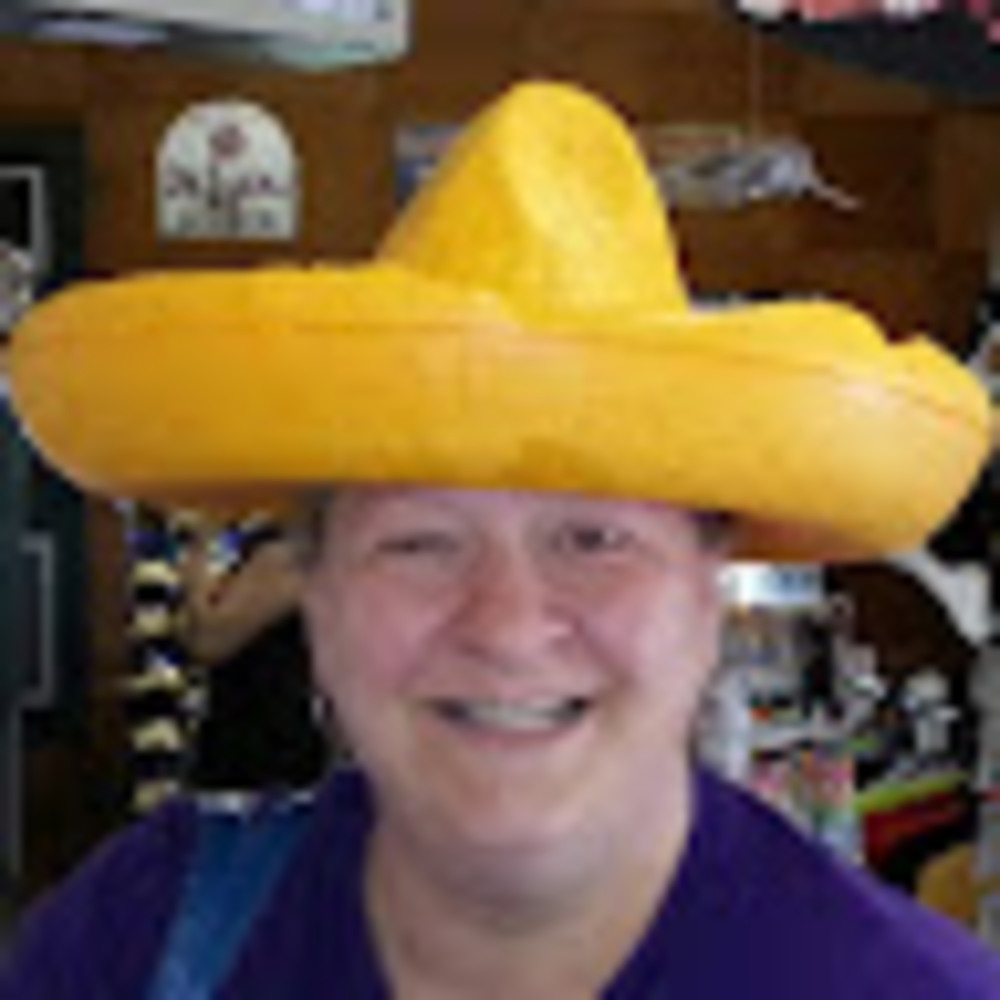 Meet your Posher, Kelly